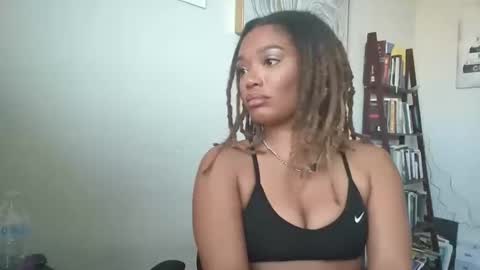 Snapshot of secretdesirecontent chatting on February 28, 2025, 9:23 pm Priceless Domme online show from February 28, 2025, 9:23 pm