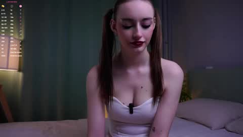 Lily online show from March 1, 2026, 2:19 pm