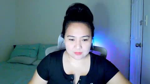 Snapshot of secretlover010101 chatting on April 20, 2026, 6:05 am MILAN online show from April 20, 2026, 6:05 am