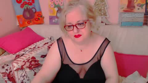 Snapshot of secretloverbbw chatting on May 20, 2026, 7:09 pm Alice online show from May 20, 2026, 7:09 pm