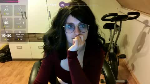 secretmia94 online show from April 15, 2026, 6:53 am