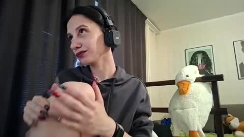 secrettt_poison online show from May 30, 2026, 2:25 pm