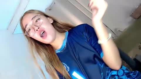 seducing_angela online show from October 21, 2025, 12:55 am