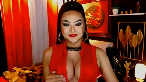 Snapshot of seducinglinda chatting on June 15, 2026, 4:09 pm seducinglinda online show from June 15, 2026, 4:09 pm