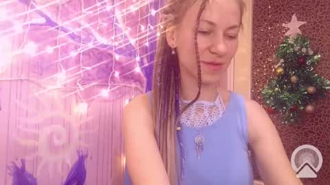 Helen online show from December 14, 2024, 1:16 pm