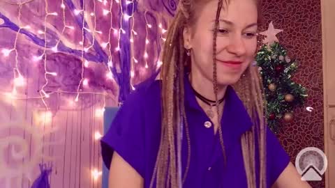 Helen online show from December 16, 2024, 5:00 pm
