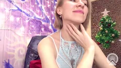 Helen online show from December 21, 2024, 4:57 pm