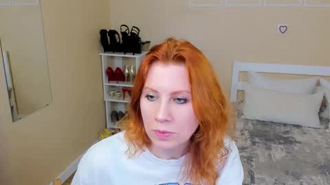 seductive_foxy_ online show from February 21, 2026, 6:20 pm