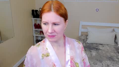 seductive_foxy_ online show from February 23, 2026, 2:58 pm