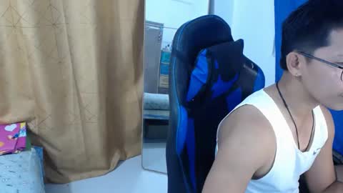 Snapshot of seductive_maruxxx chatting on July 23, 2026, 11:08 am maru zoldick online show from July 23, 2026, 11:08 am