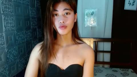 Snapshot of seductive_monicaxxx chatting on September 11, 2025, 5:07 am NIK online show from September 11, 2025, 5:07 am