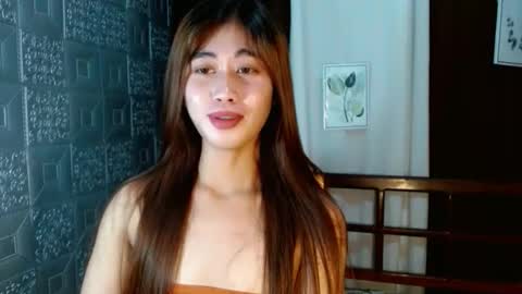 Snapshot of seductive_monicaxxx chatting on September 21, 2025, 9:00 am NIK online show from September 21, 2025, 9:00 am