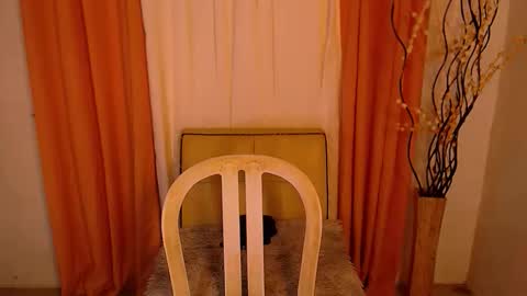 Snapshot of seductive_nicki chatting on October 20, 2025, 8:31 pm seductive_nicki online show from October 20, 2025, 8:31 pm