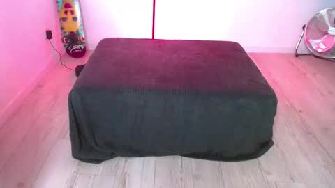 Snapshot of seductivebitxh chatting on September 25, 2025, 8:51 am May online show from September 25, 2025, 8:51 am