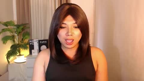 Snapshot of seductivedeluxe69 chatting on February 3, 2026, 4:54 am Deluxe online show from February 3, 2026, 4:54 am