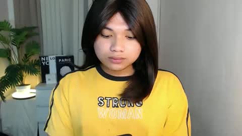 Snapshot of seductivedeluxe69 chatting on February 10, 2026, 8:13 pm Deluxe online show from February 10, 2026, 8:13 pm