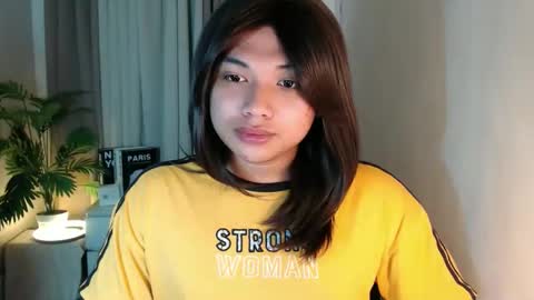 Snapshot of seductivedeluxe69 chatting on February 21, 2026, 7:26 pm Deluxe online show from February 21, 2026, 7:26 pm