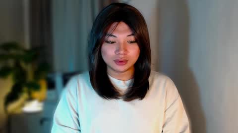 Snapshot of seductivedeluxe69 chatting on February 24, 2026, 3:37 am Deluxe online show from February 24, 2026, 3:37 am