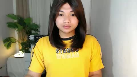 Snapshot of seductivedeluxe69 chatting on March 3, 2026, 2:18 am Deluxe online show from March 3, 2026, 2:18 am