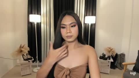 Julia online show from June 28, 2026, 1:11 am