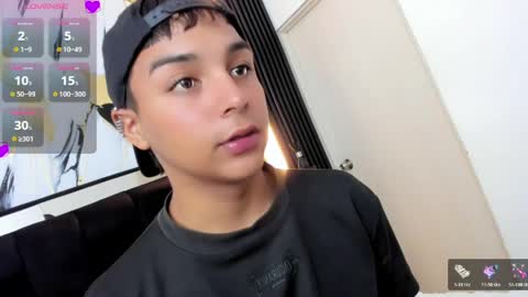 Snapshot of seductivo_jr chatting on April 18, 2026, 9:26 pm seductivo online show from April 18, 2026, 9:26 pm