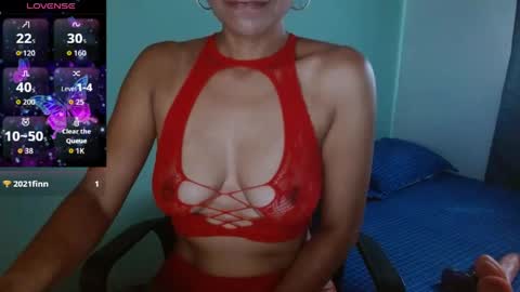Snapshot of seductress_malia chatting on June 3, 2026, 1:36 pm seductress_malia online show from June 3, 2026, 1:36 pm