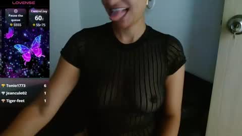 Snapshot of seductress_malia chatting on June 23, 2026, 5:00 pm seductress_malia online show from June 23, 2026, 5:00 pm