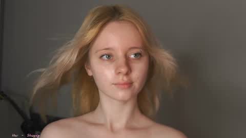 See Its honey bunny  im Lana online show from July 28, 2026, 4:39 pm