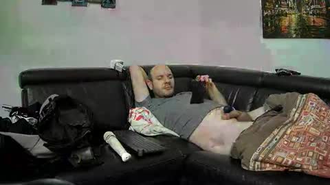 Sebastian online show from December 14, 2024, 6:46 am