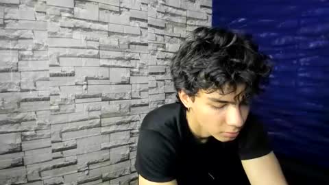 Seigfried online show from June 19, 2026, 12:37 am