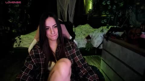 Snapshot of selby_paine chatting on October 27, 2025, 9:52 pm Selby online show from October 27, 2025, 9:52 pm