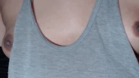 Snapshot of selda_ chatting on January 10, 2025, 7:25 am Selda online show from January 10, 2025, 7:25 am