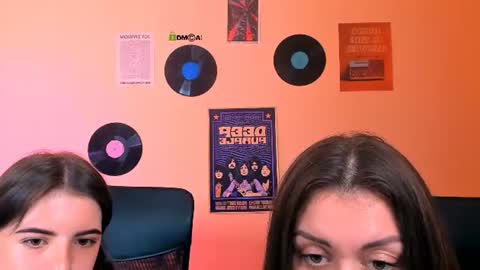 Snapshot of selena_crystal chatting on July 19, 2026, 9:57 am selena online show from July 19, 2026, 9:57 am