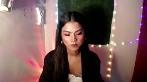 Snapshot of selena_fox2000 chatting on May 2, 2026, 6:51 am selena_fox2000 online show from May 2, 2026, 6:51 am