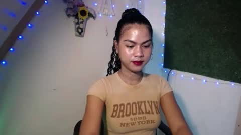 Snapshot of selena_fox2000 chatting on May 21, 2026, 1:45 am selena_fox2000 online show from May 21, 2026, 1:45 am