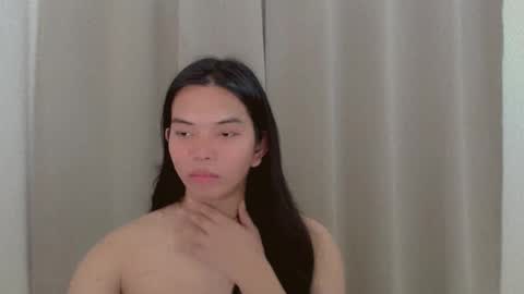 Selena online show from December 15, 2024, 3:02 am