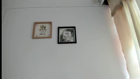 Karen online show from December 3, 2025, 2:59 pm