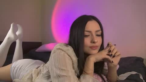 Snapshot of selena_riot chatting on May 7, 2026, 7:41 pm sofi online show from May 7, 2026, 7:41 pm