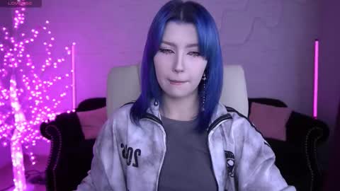 selenairis online show from February 27, 2026, 9:37 pm