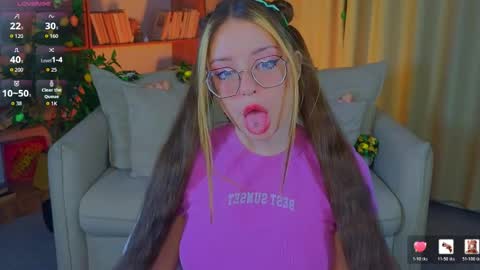 selenamills online show from April 3, 2026, 2:09 am