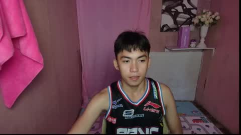 Aprilane online show from October 31, 2025, 9:54 am