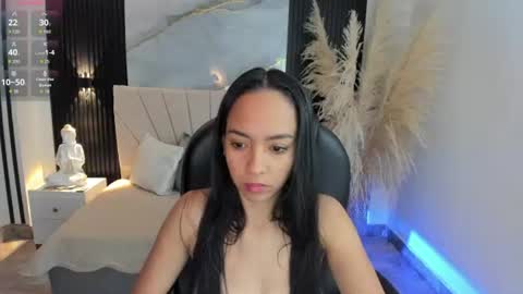 selene_diior online show from June 19, 2026, 10:08 am
