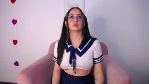 selene_swee online show from May 22, 2026, 8:14 pm
