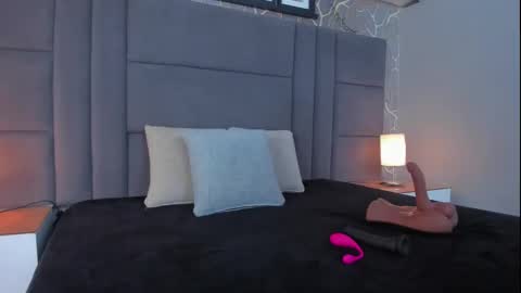 Selene online show from February 16, 2025, 8:22 pm