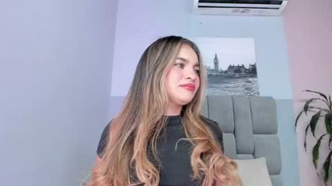 Snapshot of selene_tylor_ chatting on June 24, 2026, 8:08 pm Selene online show from June 24, 2026, 8:08 pm
