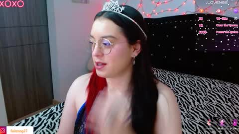 Selene G  online show from September 27, 2025, 5:12 am