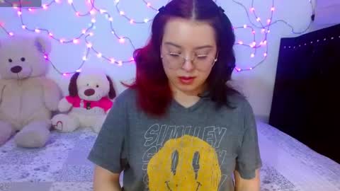 Snapshot of seleneg chatting on April 18, 2026, 5:55 am Selene G online show from April 18, 2026, 5:55 am