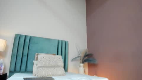 Selene Lujan online show from February 3, 2026, 11:59 am