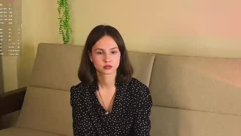 Snapshot of seleneriddle chatting on July 28, 2026, 7:37 am May online show from July 28, 2026, 7:37 am