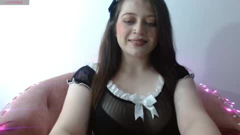 Selenne online show from May 18, 2026, 3:46 am